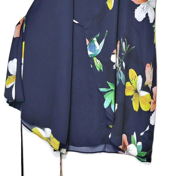 Aritzia Babaton Wallace Floral V Neck Short Sleeve Tie Waist Wrap Dress Size XS - Picture 8 of 16
